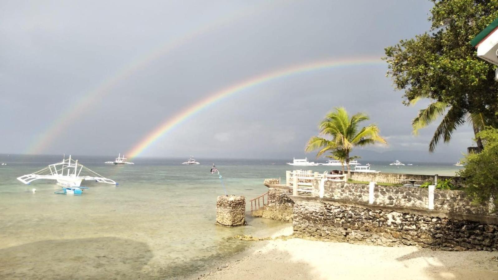 Love'S Beach & Dive Resort Moalboal Zewnętrze zdjęcie