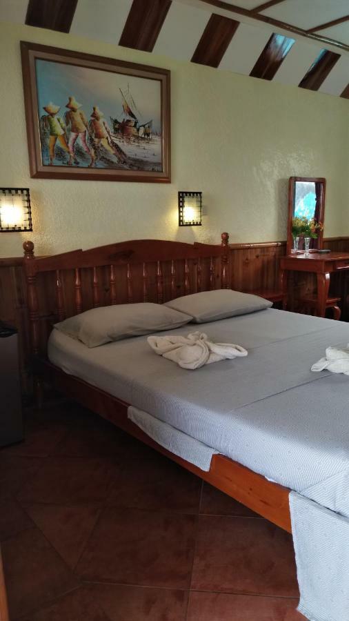 Love'S Beach & Dive Resort Moalboal Zewnętrze zdjęcie