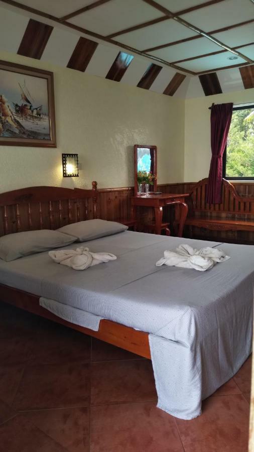 Love'S Beach & Dive Resort Moalboal Zewnętrze zdjęcie